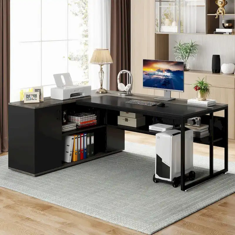 Bureau d'angle avec armoire et étagères, poste de travail double